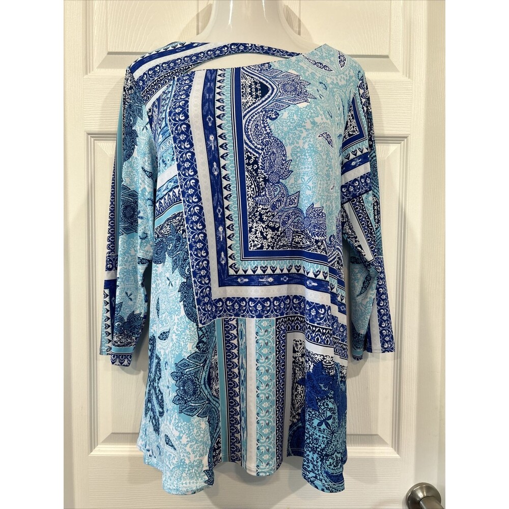 JM Collection Top Women Plus Size 1X Blue Paisley Tunic Stretch Knit Top Blouse